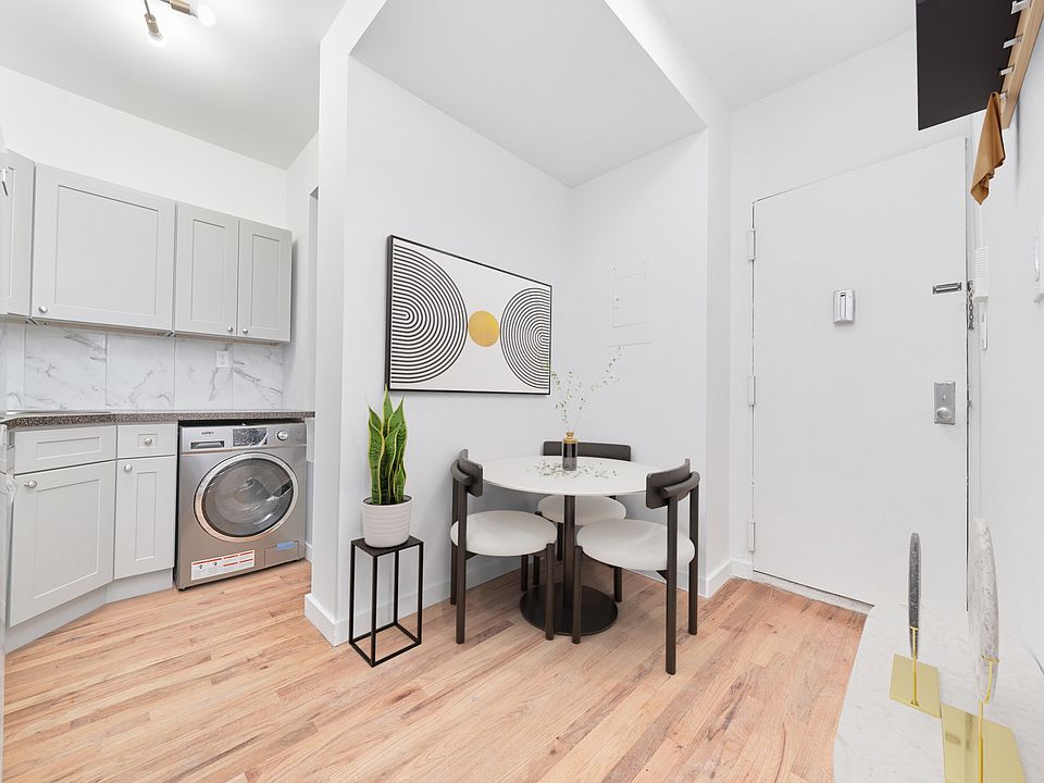 1st image of 109 Ludlow St APT 9