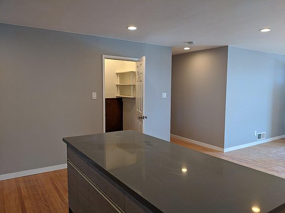 4th image of 3850 Coronado Way