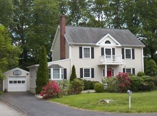 18 Olive Ln, Norwalk, CT 06854