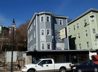 154 Shrewsbury St #1, Worcester, MA 01604