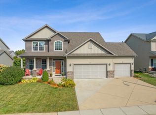 1312 Longford Ln, Bloomington, IL 61704