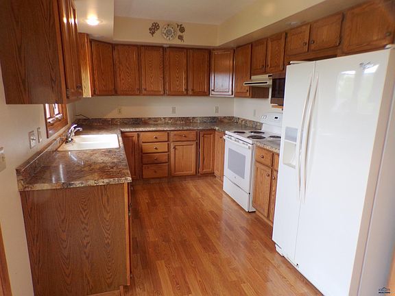 5th image of 441 Alta Vista Dr