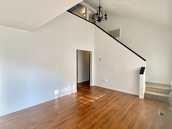 2nd image of 505 N Dogwood St
