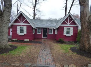 22 N Shore Rd, Denville, NJ 07834