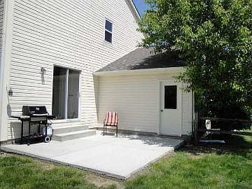 3rd image of 7699 Sweetwood Ct