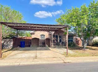 1019 Trent Dr, Laredo, TX 78046