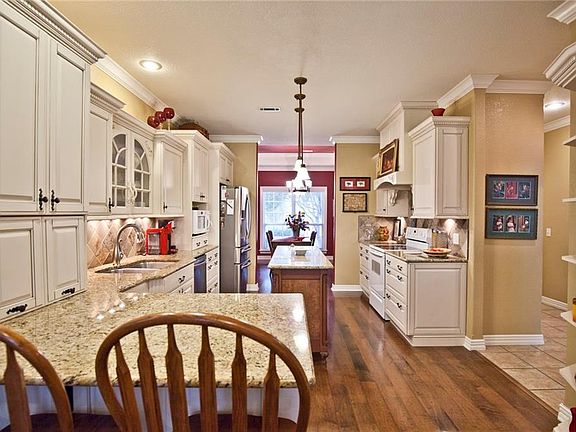 5th image of 4419 W Trillium Ln