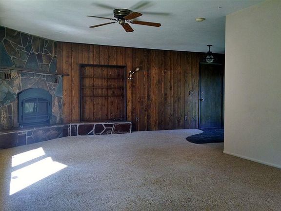 2nd image of 144 Cohosset Dr