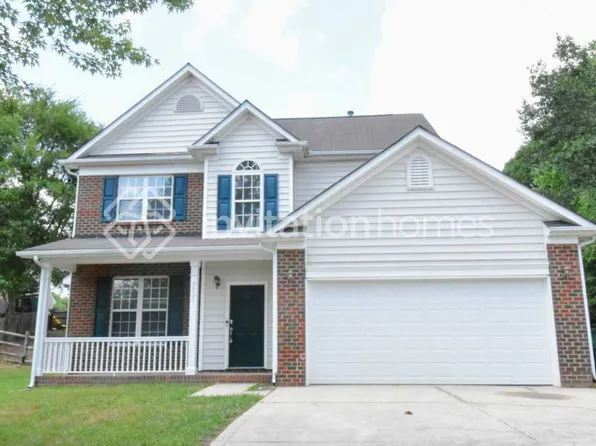 9023 Woodland Park Ln, Charlotte, NC 28214