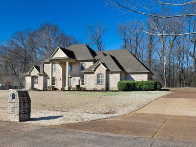 8471 Powder Plant Dr, Millington, TN, 38053