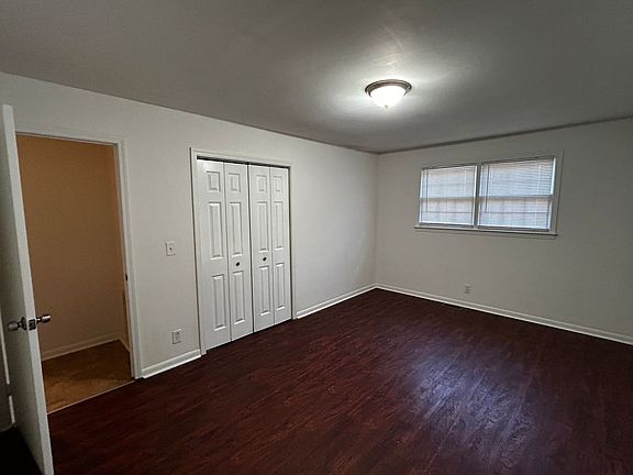 5th image of 137-139 Pisgah Dr