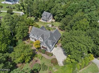 121 Great Oak Dr, Hampstead, NC 28443