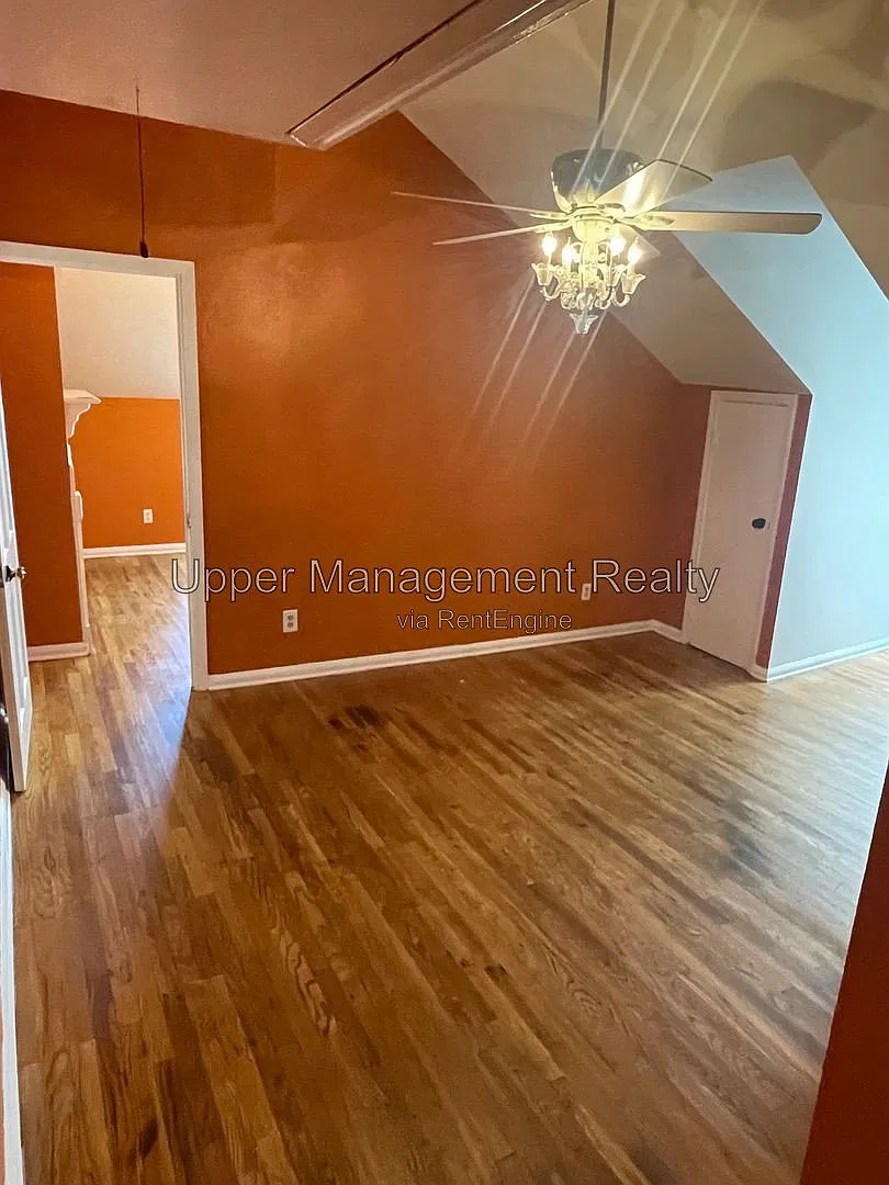 1 bed, 1.0 bath, 491 sqft, $1,195 — Photo 3