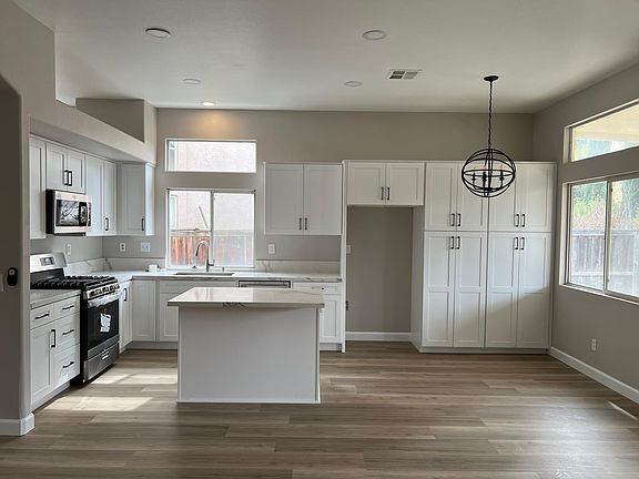 4th image of 26525 Khepera Ct