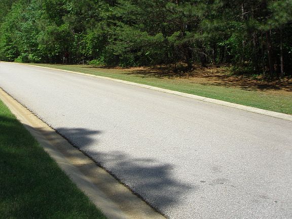 3rd image of 467 Antrim Glen Dr