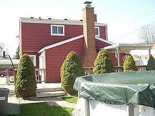 2nd image of 35706 Fernwood St