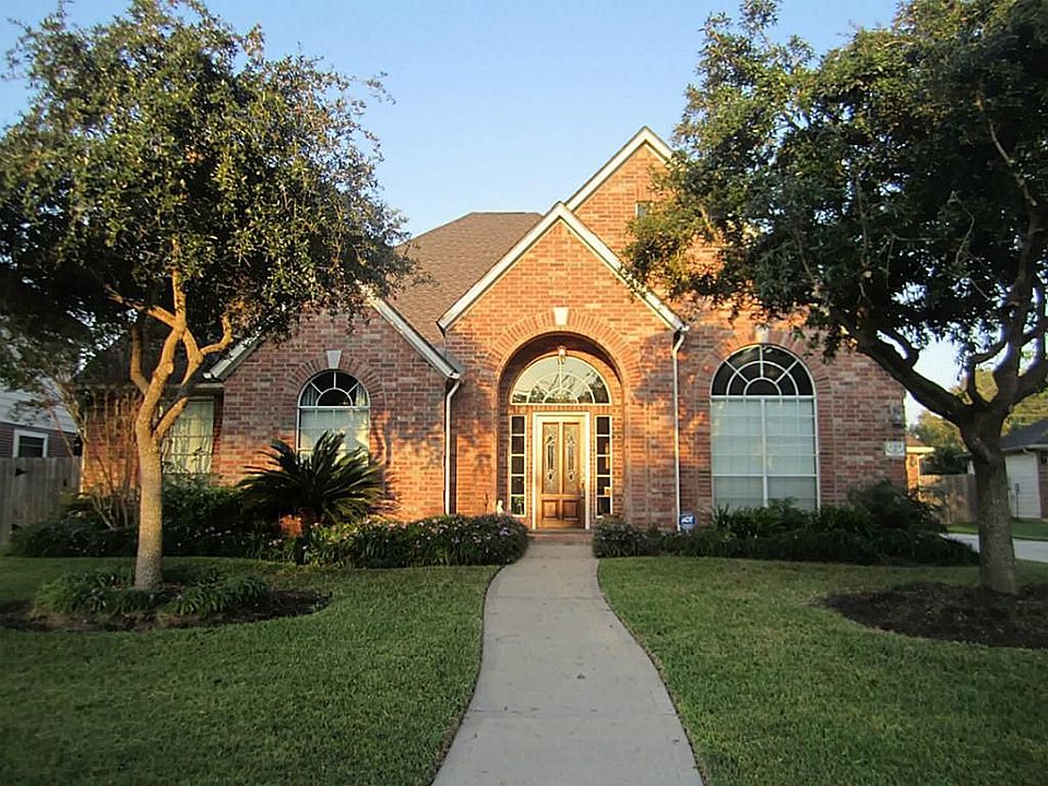 1st image of 2319 Thompson Crossing Dr