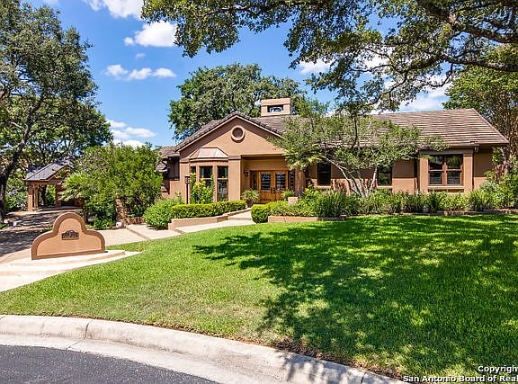 2nd image of 3 Vineyard Dr