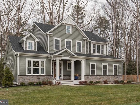 2nd image of 18210 Fairway Dr