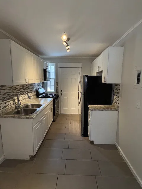 Building Photo - 44 Nob Hill Cir #C