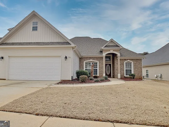 11 Village Pass, Newnan, GA 30265