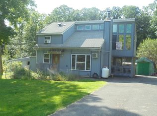 120 Cathleen Dr, East Stroudsburg, PA