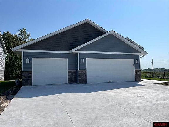 4th image of 2001 Bluestem Dr
