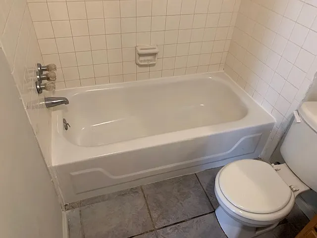 1960 Union St #5 — Photo 8