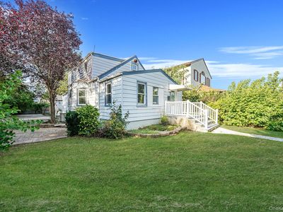 93 Woodside Avenue, Freeport, NY, 11520