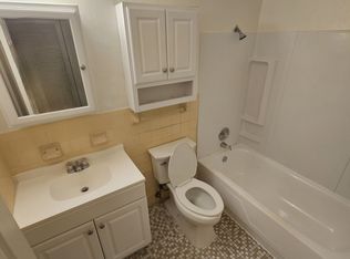 10495 Boylston Ct #2F, Saint Louis, MO 63114