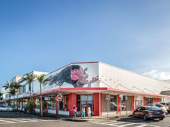 2nd image of 144 Kamehameha Ave