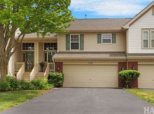 1167 N Oakwood Dr #32-3, Fox Lake, IL 60020