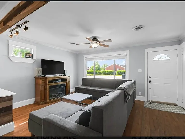 1402 E Florida Ave — Photo 9