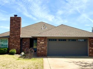 2309 Glenmore Pl, Ponca City, OK 74601