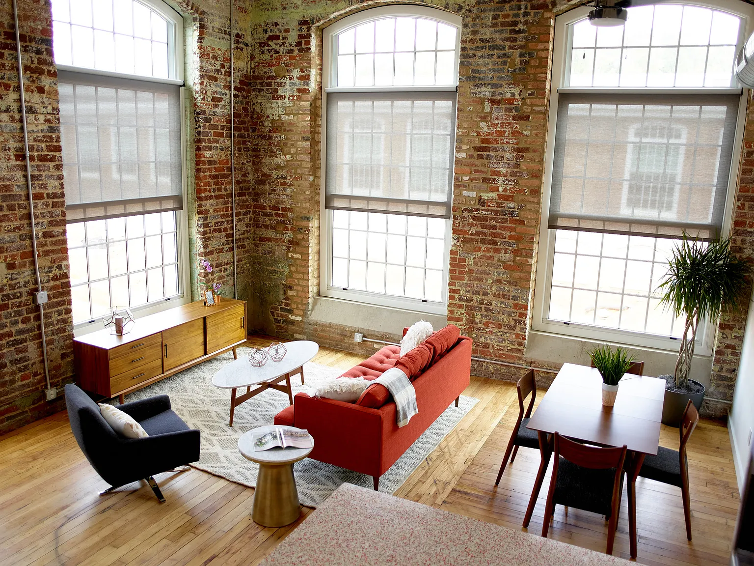 Revolution Mill Apartments — Photo 3