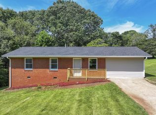 4094 Sharon Dr, Gainesville, GA 30507