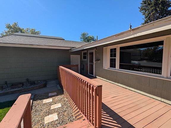 2nd image of 1421 Samuel Way
