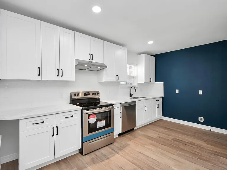 2812 Truxillo St #C — Photo 6