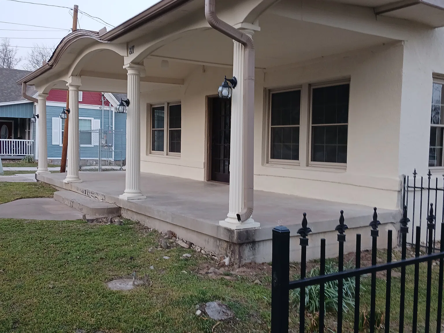 3 bed, 1790 sqft, $2,150 — Photo 3