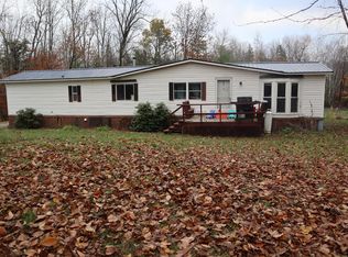 336 Norridgewock Rd, Fairfield, ME 04937