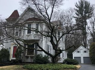 333 Prospect St, Northampton, MA 01060