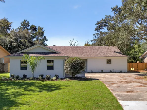 926 Ridgewood Way, Niceville, FL 32578