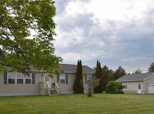 34027 Hell St, Cape Vincent, NY 13618