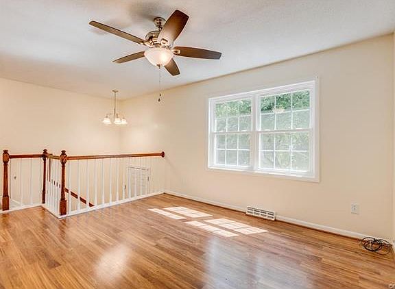 4th image of 1404 Fortingale Cir