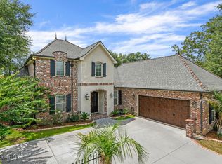 15145 Dixie Oaks Dr, Biloxi, MS 39532