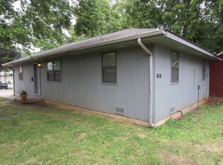 616 E Harrison St, Springfield, MO 65806