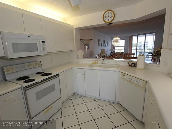 4th image of 7568 Granville Dr #311