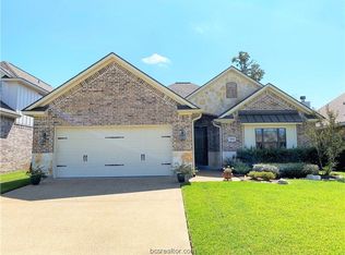 4240 Rocky Rhodes Dr, College Station, TX 77845