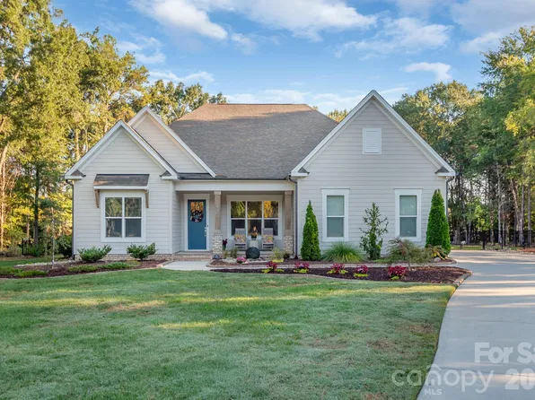 4236 Artdale Rd SW, Concord, NC 28027