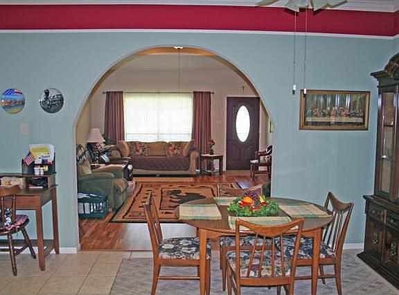 4th image of 103 Pinegarden
